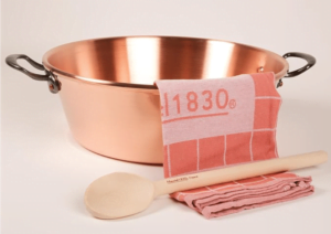 [copper pot red towel and wooden spoon] French Christmas traditions, French Gift Ideas for her